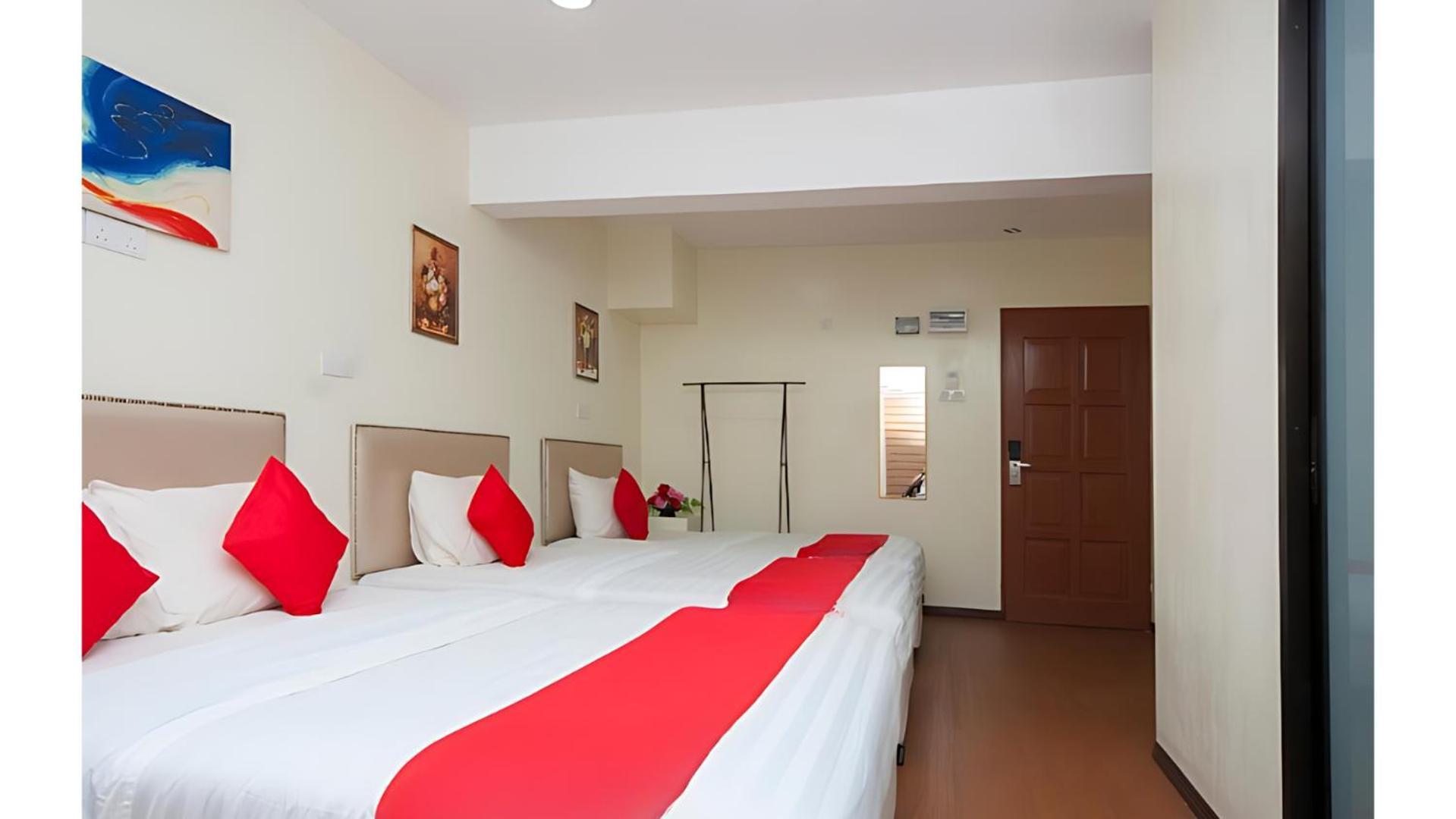 Bintang Square Hotel Кубанг Кериан Экстерьер фото