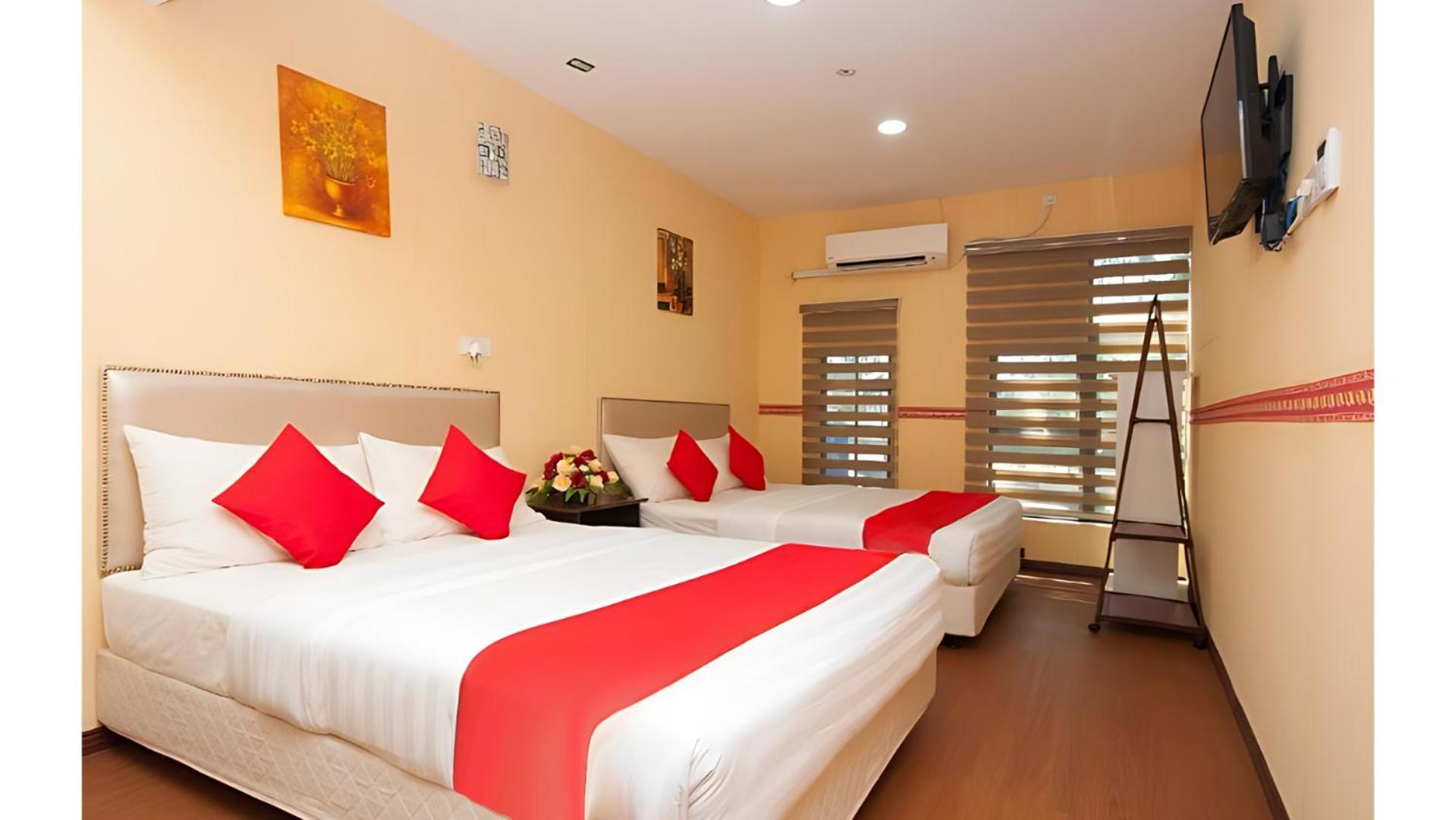 Bintang Square Hotel Кубанг Кериан Экстерьер фото