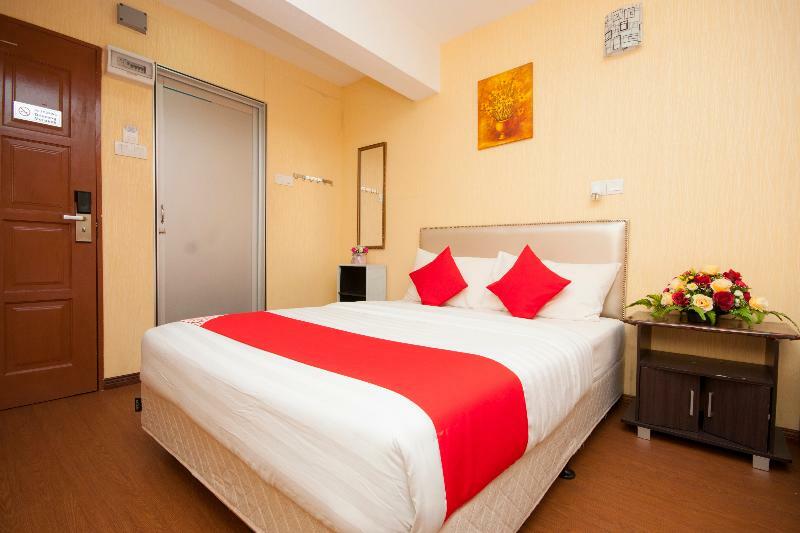 Bintang Square Hotel Кубанг Кериан Экстерьер фото
