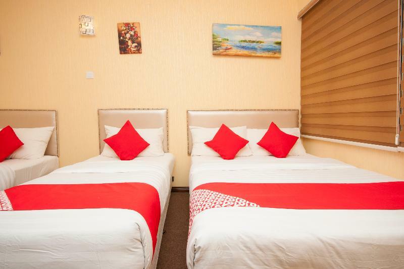 Bintang Square Hotel Кубанг Кериан Экстерьер фото